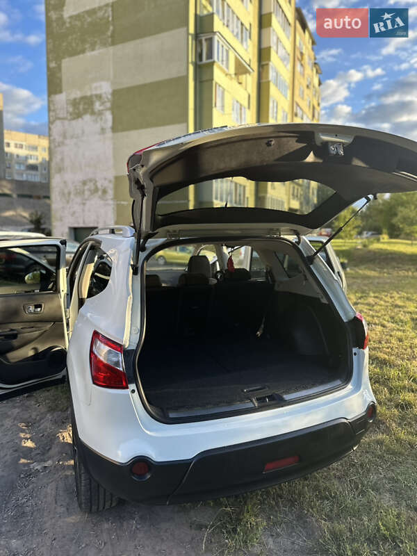 Внедорожник / Кроссовер Nissan Qashqai+2 2010 в Шептицькому фото 31 Внедорожник / Кроссовер Nissan Qashqai+2 2010 в Шептицькому