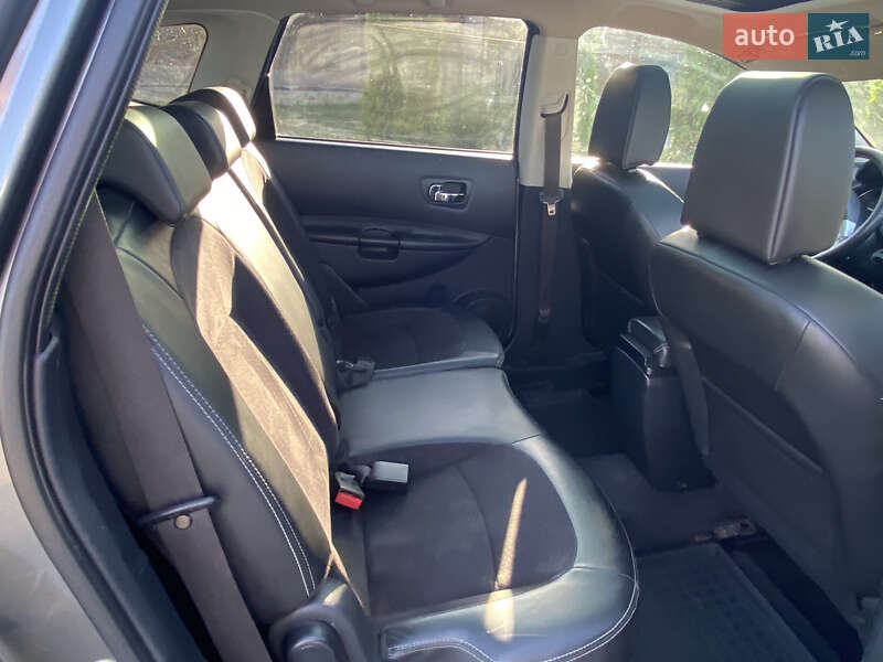 Позашляховик / Кросовер Nissan Qashqai+2 2013 в Тульчині