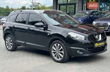 Внедорожник / Кроссовер Nissan Qashqai+2 2010 в Черновцах