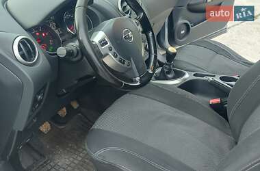 Внедорожник / Кроссовер Nissan Qashqai+2 2012 в Новояворовске