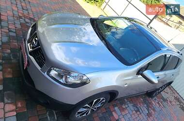 Внедорожник / Кроссовер Nissan Qashqai+2 2012 в Нежине