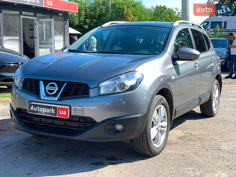 Nissan Qashqai+2 2012