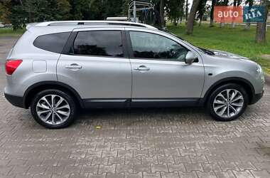 Позашляховик / Кросовер Nissan Qashqai+2 2009 в Новгород-Сіверському