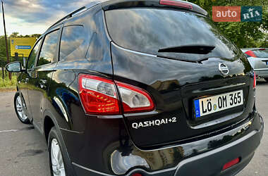Внедорожник / Кроссовер Nissan Qashqai+2 2011 в 