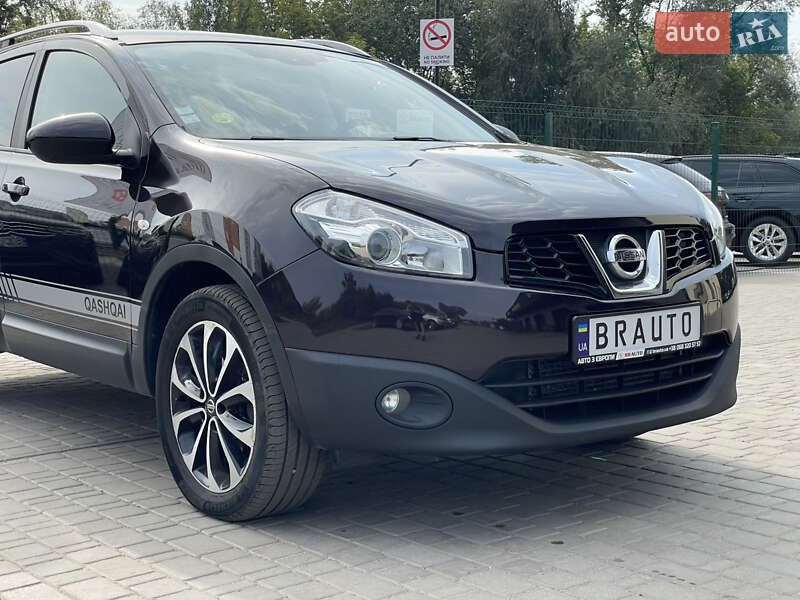 Позашляховик / Кросовер Nissan Qashqai+2 2012 в Бердичеві фото 8 Позашляховик / Кросовер Nissan Qashqai+2 2012 в Бердичеві