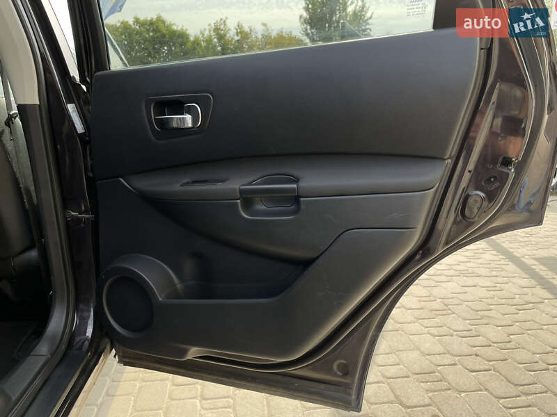 Позашляховик / Кросовер Nissan Qashqai+2 2012 в Бердичеві фото 31 Позашляховик / Кросовер Nissan Qashqai+2 2012 в Бердичеві