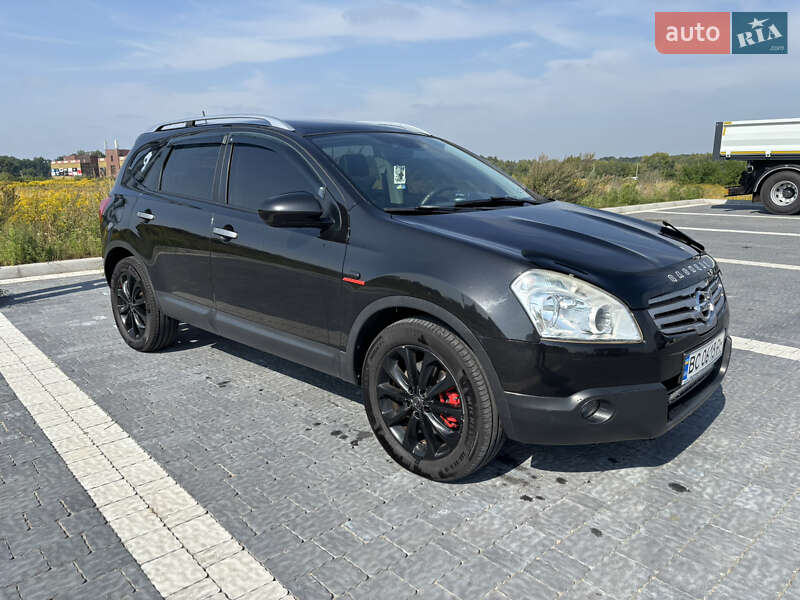 Nissan Qashqai+2 2009