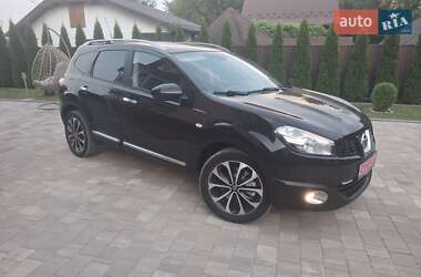Внедорожник / Кроссовер Nissan Qashqai+2 2011 в Ивано-Франковске
