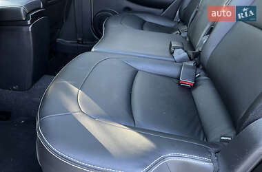 Позашляховик / Кросовер Nissan Qashqai+2 2011 в  фото 33 Позашляховик / Кросовер Nissan Qashqai+2 2011 в