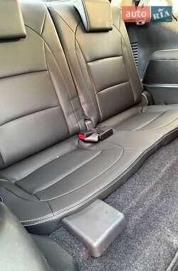 Позашляховик / Кросовер Nissan Qashqai+2 2013 в 