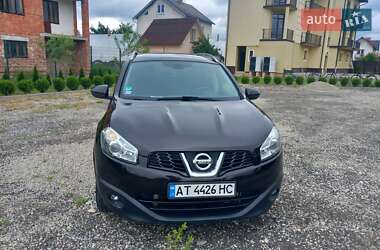 Позашляховик / Кросовер Nissan Qashqai+2 2011 в Івано-Франківську