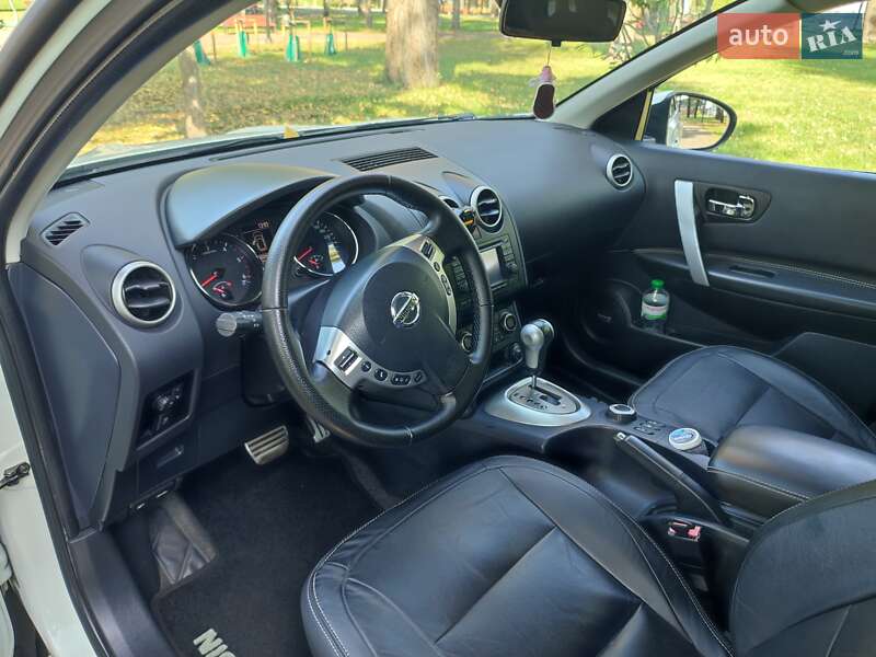 Внедорожник / Кроссовер Nissan Qashqai+2 2010 в Звенигородке фото 39 Внедорожник / Кроссовер Nissan Qashqai+2 2010 в Звенигородке
