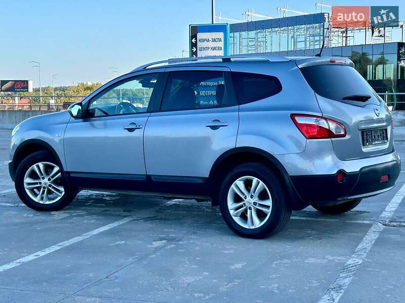 Внедорожник / Кроссовер Nissan Qashqai+2 2012 в Киеве