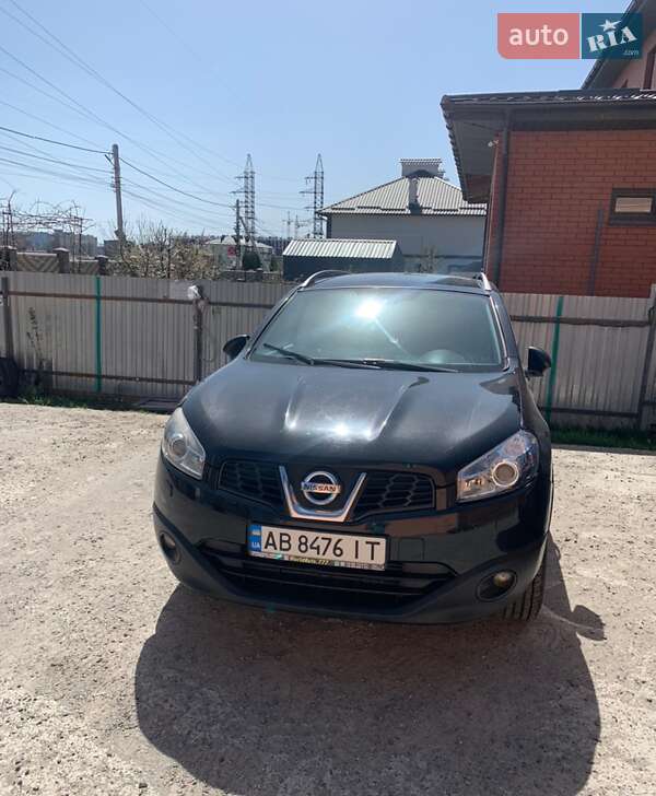 Внедорожник / Кроссовер Nissan Qashqai+2 2010 в Виннице