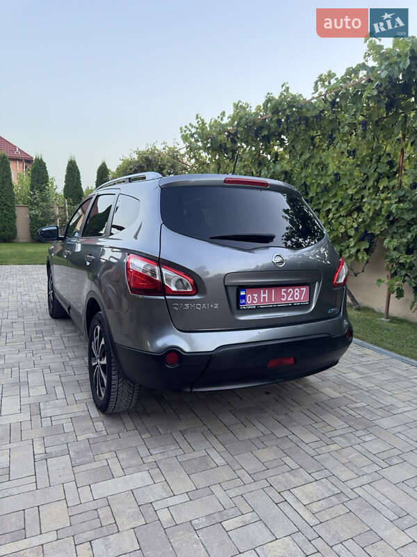 Внедорожник / Кроссовер Nissan Qashqai+2 2012 в Виноградове