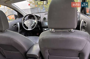 Внедорожник / Кроссовер Nissan Qashqai+2 2010 в 