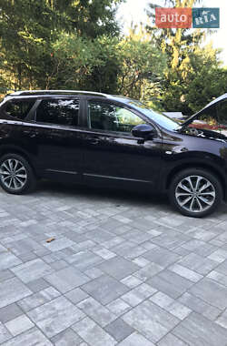 Внедорожник / Кроссовер Nissan Qashqai+2 2012 в 