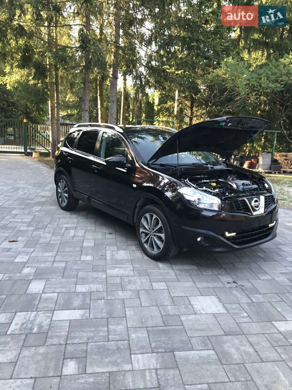 Nissan Qashqai+2 2012
