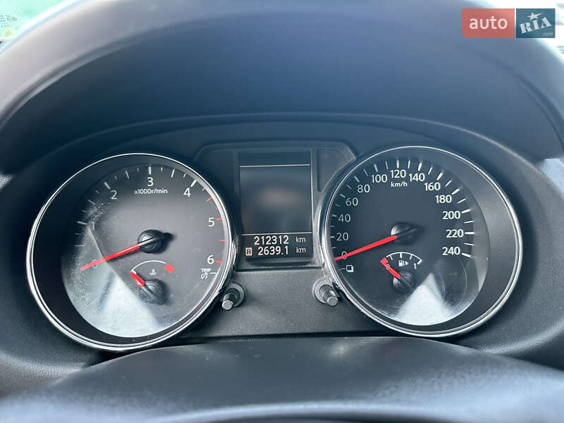 Позашляховик / Кросовер Nissan Qashqai+2 2010 в Дубні