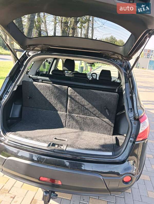 Внедорожник / Кроссовер Nissan Qashqai+2 2013 в Виннице фото 17 Внедорожник / Кроссовер Nissan Qashqai+2 2013 в Виннице