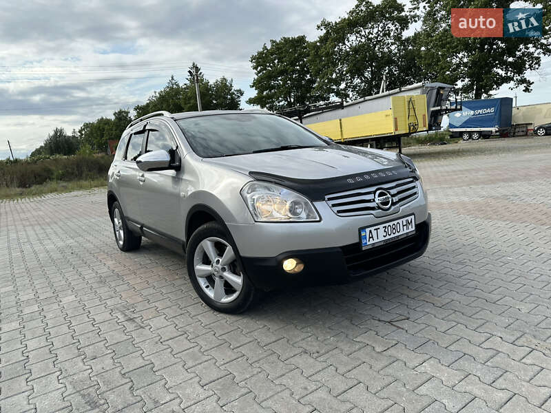 Nissan Qashqai+2 2008
