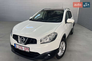 Внедорожник / Кроссовер Nissan Qashqai+2 2012 в 
