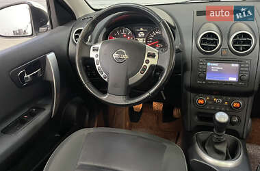 Внедорожник / Кроссовер Nissan Qashqai+2 2012 в 