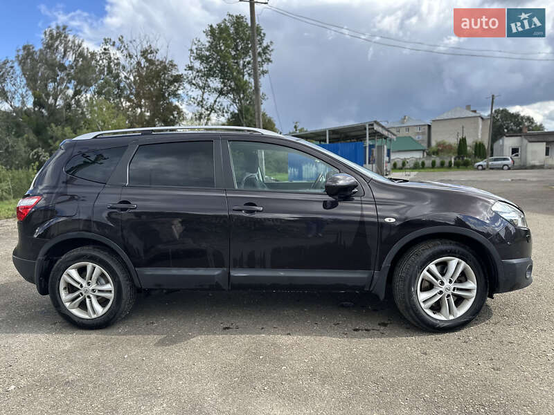 Внедорожник / Кроссовер Nissan Qashqai+2 2011 в Львове
