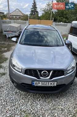 Внедорожник / Кроссовер Nissan Qashqai+2 2010 в 