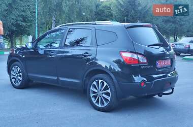 Внедорожник / Кроссовер Nissan Qashqai+2 2012 в 