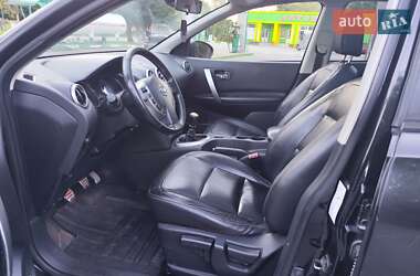 Внедорожник / Кроссовер Nissan Qashqai+2 2012 в 