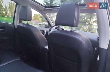 Внедорожник / Кроссовер Nissan Qashqai+2 2012 в 