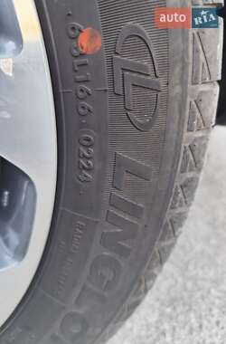 Внедорожник / Кроссовер Nissan Qashqai+2 2012 в 