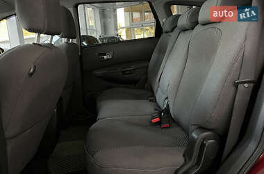 Внедорожник / Кроссовер Nissan Qashqai+2 2011 в 