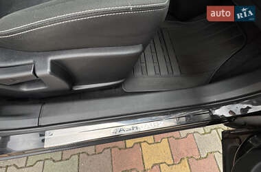 Внедорожник / Кроссовер Nissan Qashqai+2 2012 в 