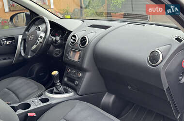 Внедорожник / Кроссовер Nissan Qashqai+2 2012 в 