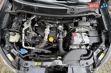 Внедорожник / Кроссовер Nissan Qashqai+2 2012 в 