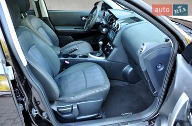 Внедорожник / Кроссовер Nissan Qashqai+2 2011 в 