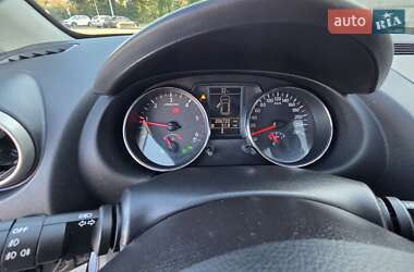 Внедорожник / Кроссовер Nissan Qashqai+2 2012 в 