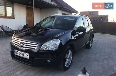 Внедорожник / Кроссовер Nissan Qashqai+2 2009 в 
