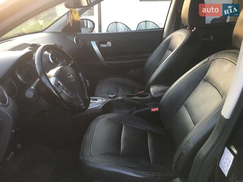 Внедорожник / Кроссовер Nissan Qashqai+2 2009 в Яворове