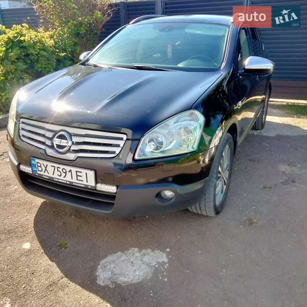 Внедорожник / Кроссовер Nissan Qashqai+2 2009 в 