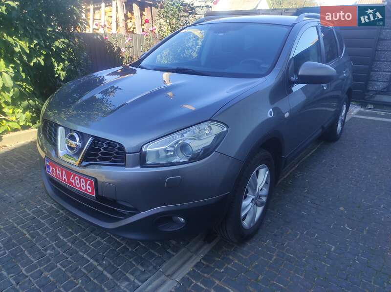 Внедорожник / Кроссовер Nissan Qashqai+2 2011 в Ровно