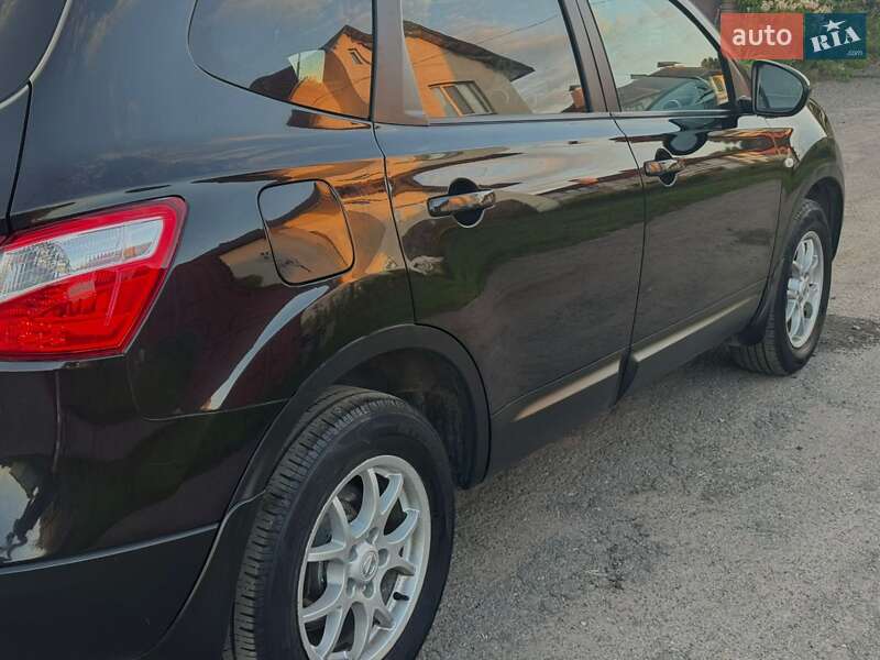 Внедорожник / Кроссовер Nissan Qashqai+2 2011 в Виннице