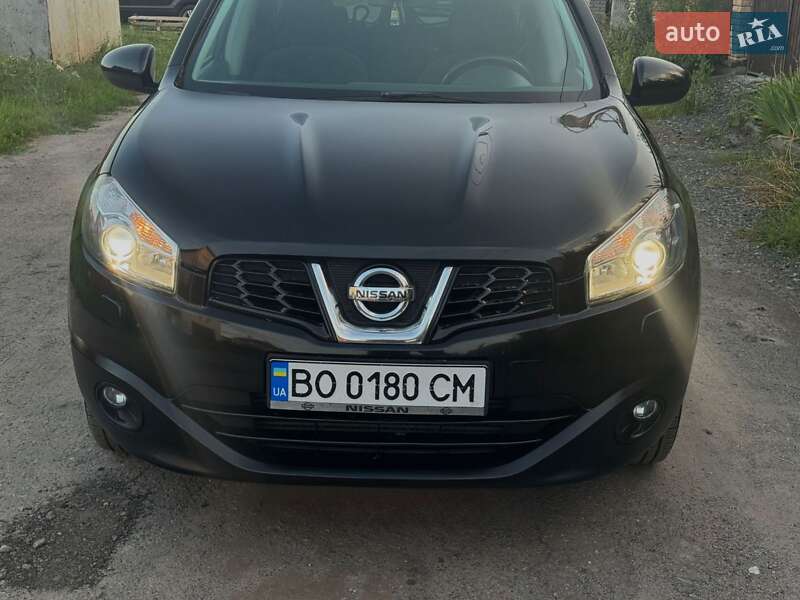 Внедорожник / Кроссовер Nissan Qashqai+2 2011 в Виннице