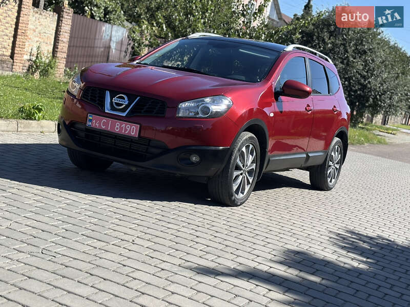 Внедорожник / Кроссовер Nissan Qashqai+2 2012 в Рожище