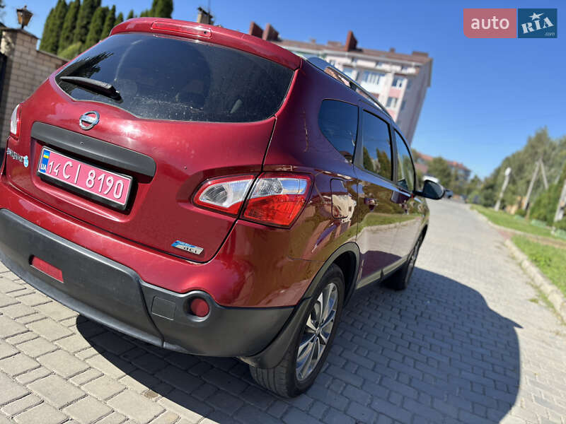 Внедорожник / Кроссовер Nissan Qashqai+2 2012 в Рожище