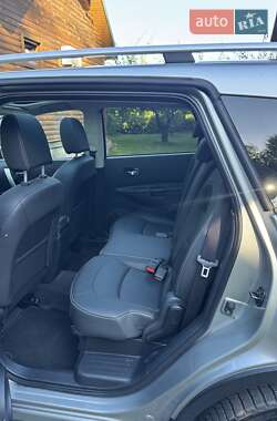 Внедорожник / Кроссовер Nissan Qashqai+2 2011 в 
