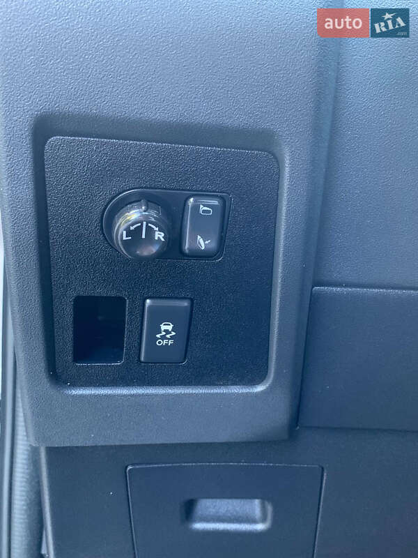 Внедорожник / Кроссовер Nissan Qashqai+2 2013 в Тернополе фото 25 Внедорожник / Кроссовер Nissan Qashqai+2 2013 в Тернополе