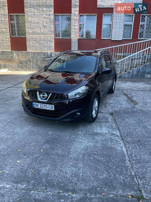Nissan Qashqai+2 2013